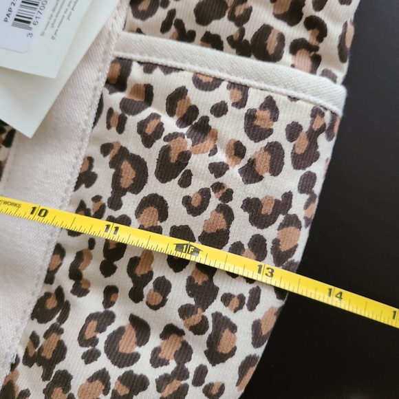 Sezane Canvas Tote Bag and Socks - Picture 5 of 7